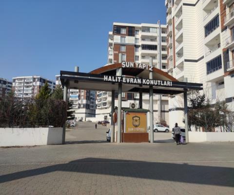 Diyarbakır Kayapınar 234m2 4+1 Apartman Dairesi — foto 5
