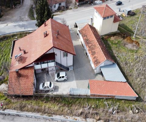 Denizli Çivril 1300,66 M2 Alanlı Arsa Üzerinde Toplam 558 M2 Alanlı Mesken, Ahır, Müştemilat Ve Sundurma Köy Evi — foto 2