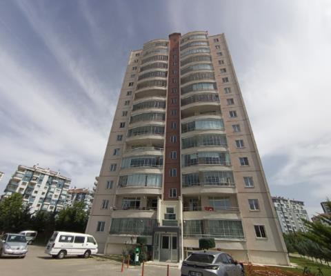 Ankara Yenimahalle 135 M2 3+1 Apartman Dairesi