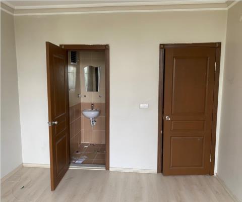 Ankara Yenimahalle 135 M2 3+1 Apartman Dairesi — foto 9