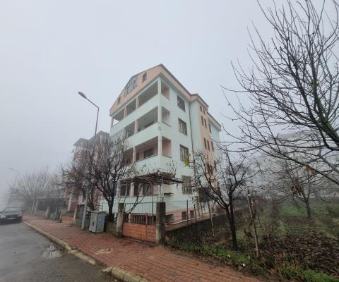 Tokat Zile Satılık Apartman Dairesi - Daire