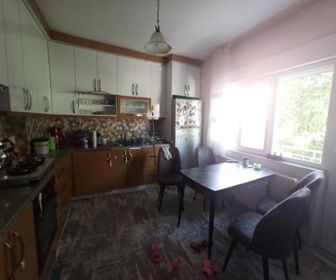 Uşak Merkez 120 M2 3+1 Apartman Dairesi — foto 6