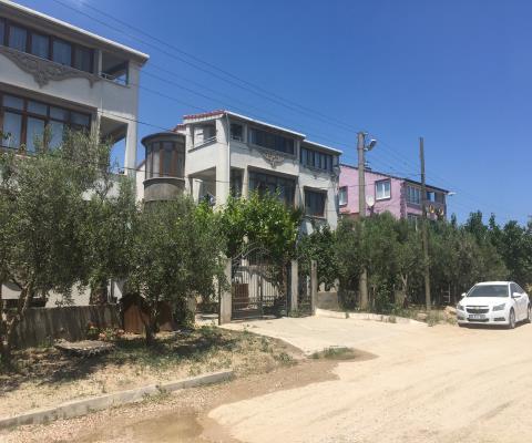Çanakkale Biga 357 M2 Bina
