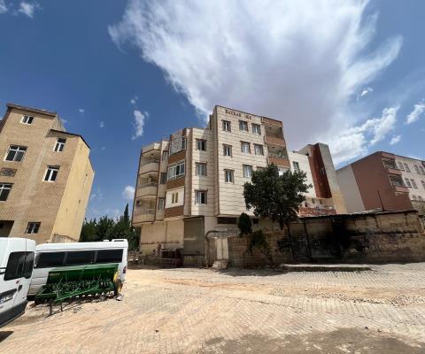 Şanlıurfa Viranşehir 132m2 3+1 Apartman Dairesi — foto 2