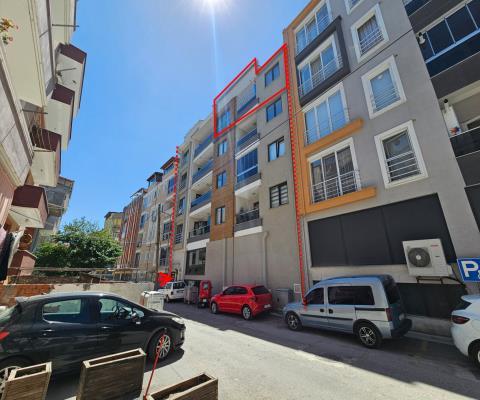 Balıkesir Karesi 130 M2 3+1 Apartman Dairesi — foto 3