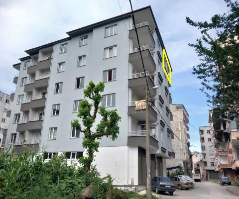 Rize Ardeşen 130 M2 3+1 Apartman Dairesi — foto 3