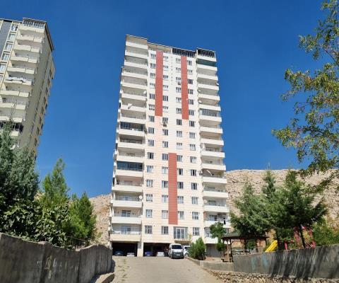 Diyarbakır Silvan Satılık Apartman Dairesi - Daire