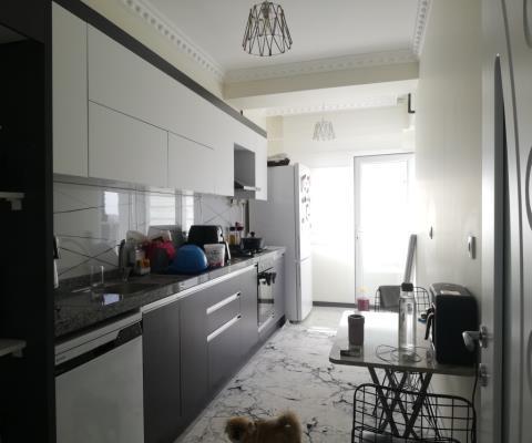 İzmir Menemen 126 M2 3+1 Apartman Dairesi — foto 6