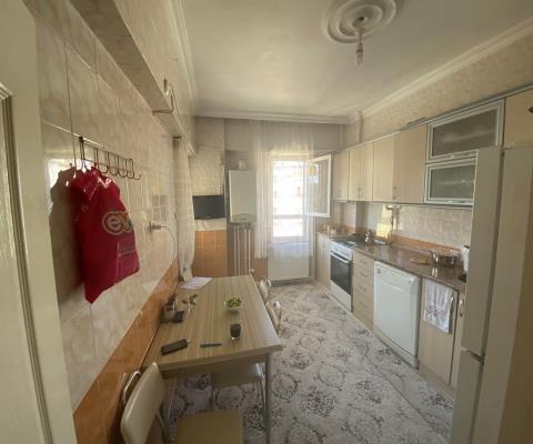 Şanlıurfa Haliliye 170 M2 3+1 Apartman Dairesi — foto 6