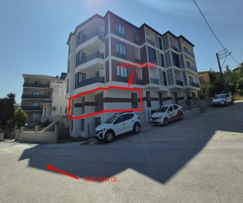 Yalova Çiftlikköy 113 M2 Dükkan & Mağaza — foto 2