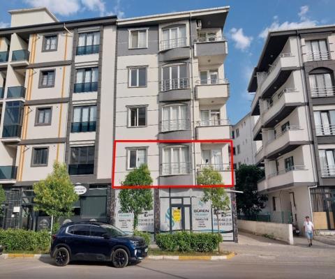 Kırklareli Lüleburgaz 85 M2 2+1 Apartman Dairesi — foto 3