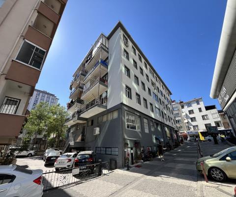 İstanbul Ümraniye 102 M2 3 +1 Apartman Dairesi — foto 2