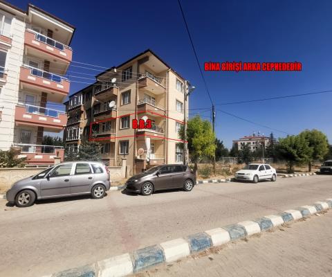 Afyonkarahisar Bolvadin 115 M2 3+1 Apartman Dairesi — foto 3