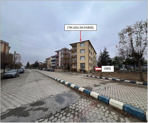 Afyonkarahisar Bolvadin 115 M2 3+1 Apartman Dairesi — foto 5