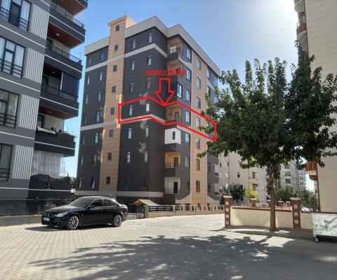 Şanlıurfa Karaköprü 150 M2 2+1 Apartman Dairesi — foto 3