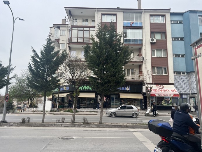 Kütahya Merkez Satılık 6+1 170 M2 Mesken — foto 3