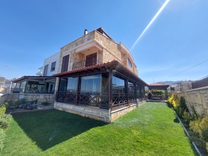 İzmir Foça 272.00 M2 8+1 Villa — foto 21