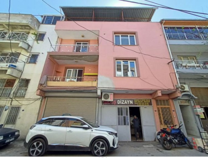 İzmir Karabağlar 290.00 M2  Bina