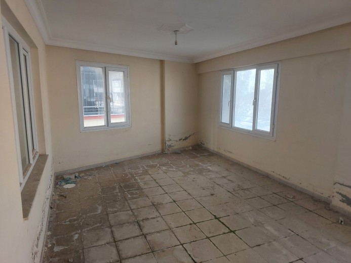 Adana Karataş 198 M2 4 +1 Apartman Dairesi — foto 8