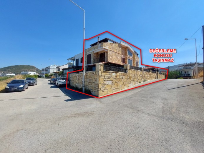 İzmir Foça 272.00 M2 8+1 Villa — foto 11