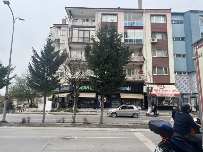 Kütahya Merkez Satılık 6+1 170 M2 Mesken — foto 6