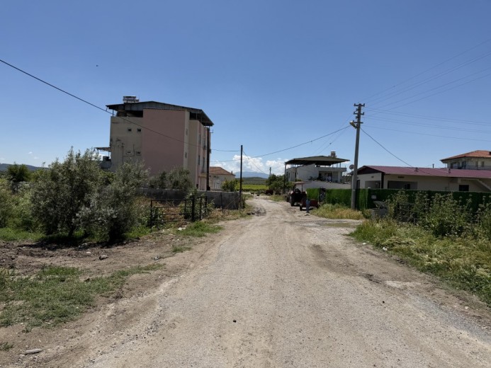 Manisa Saruhanlı 420.00 M2 9 Oda 3 Salon