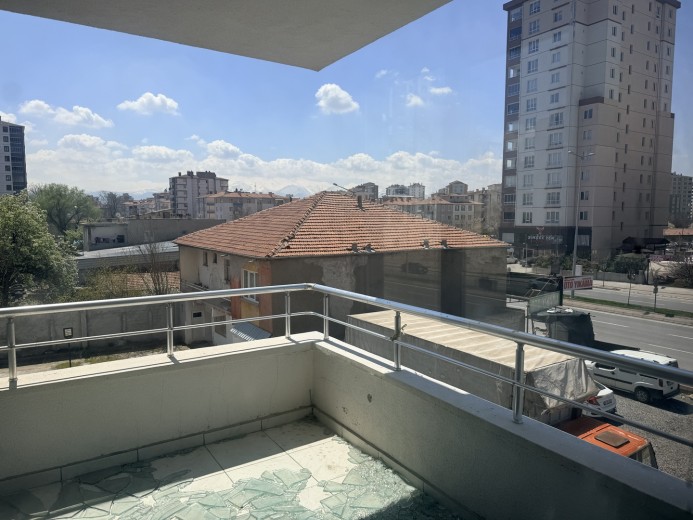 Kayseri Kocasinan 105 M2 3+1 Mesken — foto 8