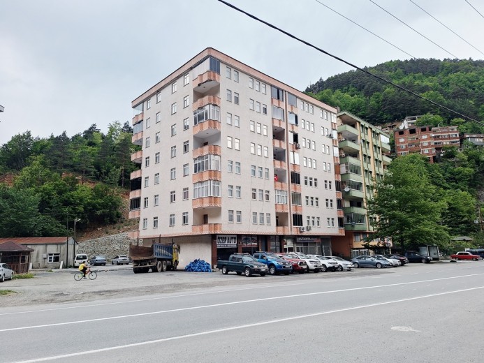 Artvin Borçka 115.00 M2 3+1 Apartman Dairesi — foto 4