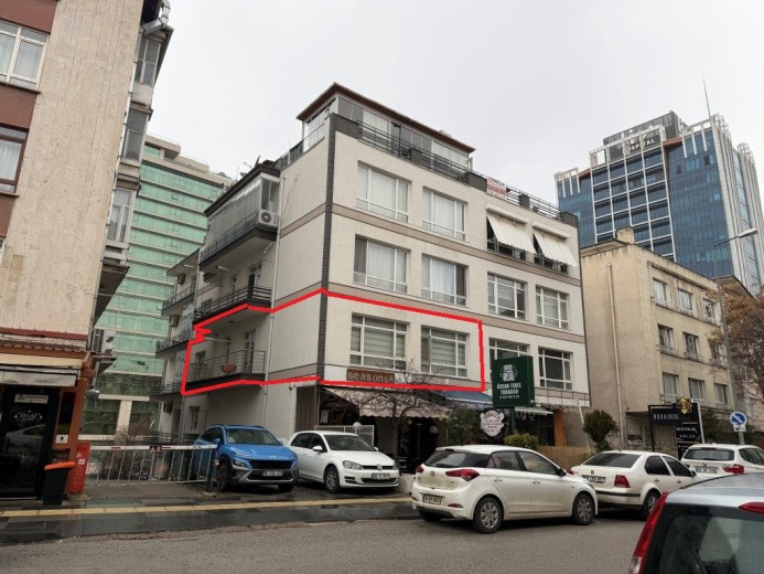 Ankara Çankaya 125.00 M2 3+1 Apartman Dairesi — foto 2
