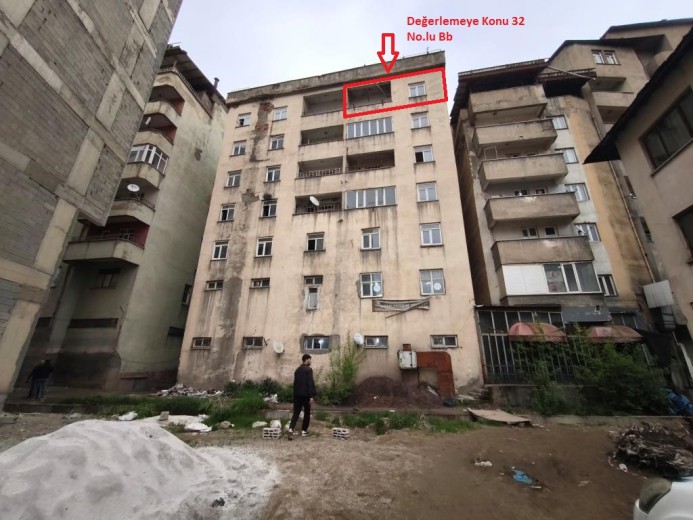 Hakkari Yüksekova 108 M2 2+1 Apartman Dairesi — foto 6