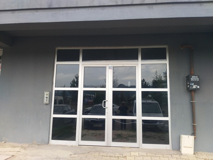 Afyonkarahisar Merkez 196 M2  Dükkan & Mağaza — foto 3