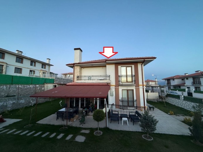 Erzincan Merkez 160.00 M2 4+1 Villa