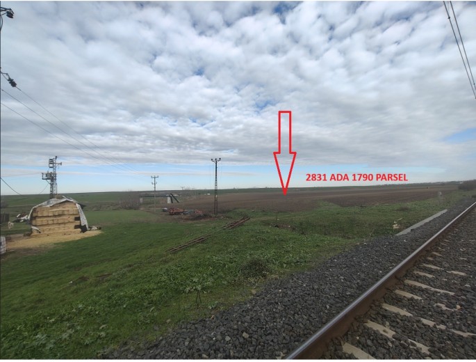 Tekirdağ Çorlu 368.968,47 M2 (1/4 Hisselidir) Muhtelif Arsa