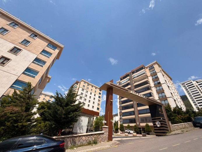 Kahramanmaraş Onikişubat 210m2 + 20m2 Teraslı 4+1 Mesken — foto 5
