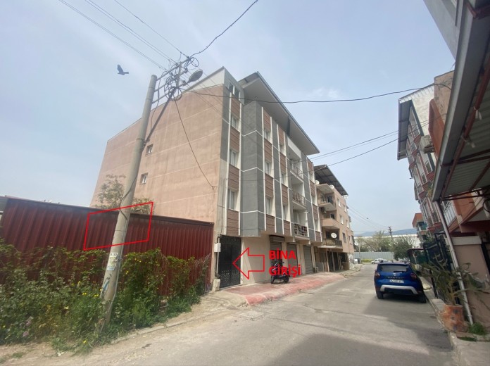 İzmir Bornova 74m2 2+1 Apartman Dairesi