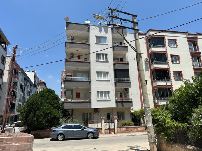 Mersin Akdeniz 127 M2 3+1 Apartman Dairesi — foto 5