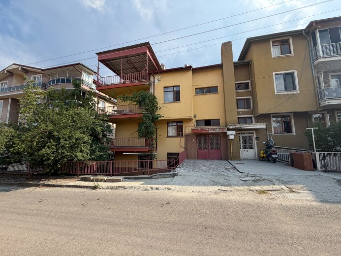Isparta Merkez 107.00 M2 3+1 Apartman Dairesi