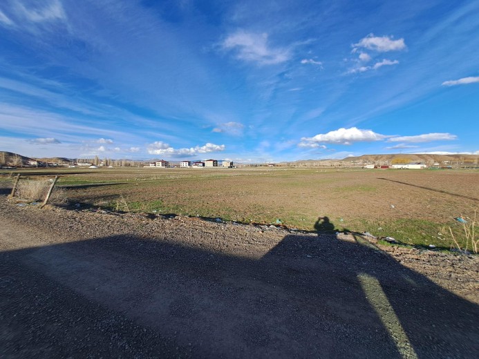 Erzurum Horasan 499,99 M2 + Muhtelif Arsa — foto 5