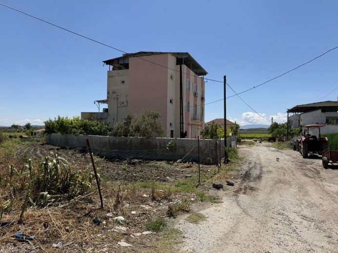 Manisa Saruhanlı 420.00 M2 9 Oda 3 Salon — foto 2