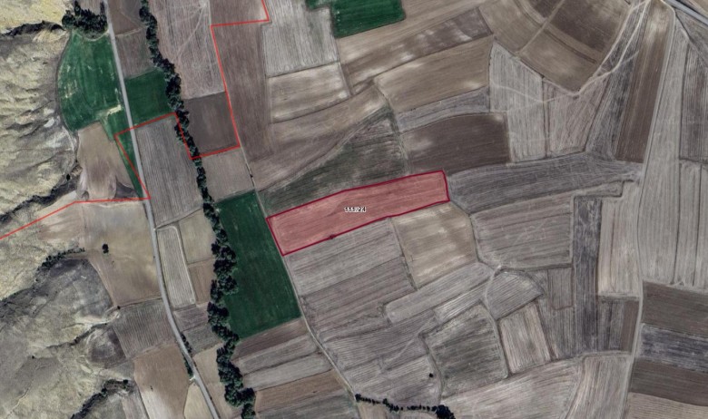 Yozgat Sarıkaya 24039.19 M2 + Tarla — foto 7