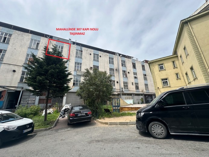 İstanbul Bayrampaşa 77.00 M2 + Atölye — foto 3