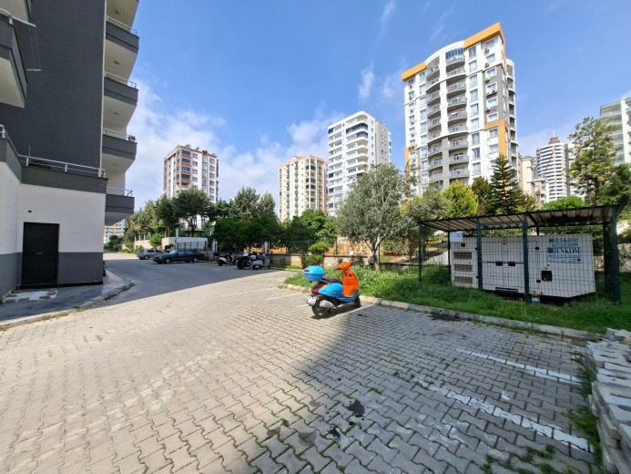 Mersin Yenişehir 47.00 M2 1+1 Apartman Dairesi — foto 10