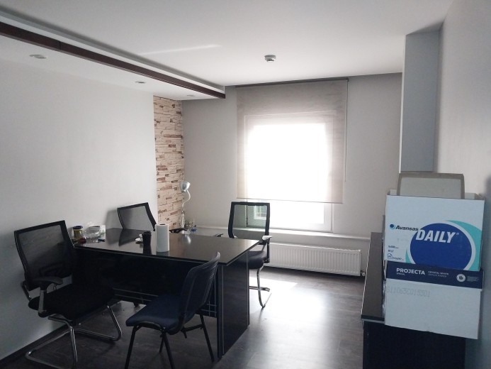 İstanbul Esenyurt 224 M2 3+1 Ofis — foto 5