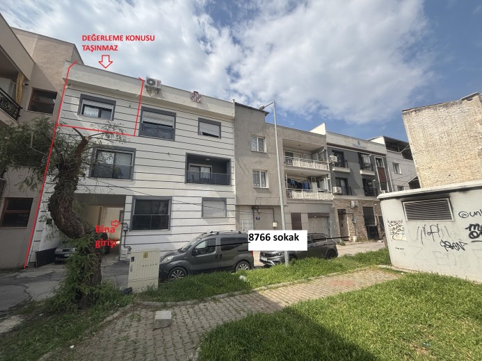 İzmir Çiğli Satılık 87m2 3+1 Apartman Dairesi — foto 3