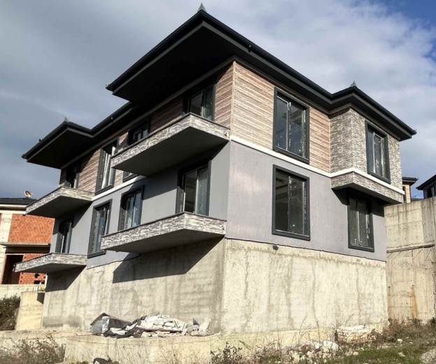 Kocaeli Gölcük 190.00 M2 3+1 Villa