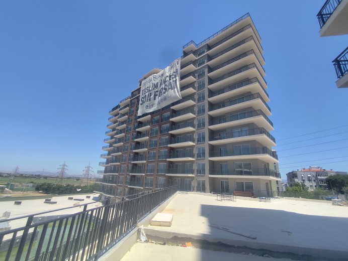İzmir Menemen 98 M2 2+1 Apartman Dairesi — foto 2