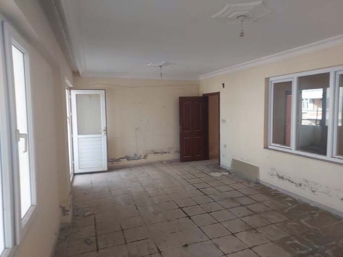 Adana Karataş 198 M2 4 +1 Apartman Dairesi — foto 9