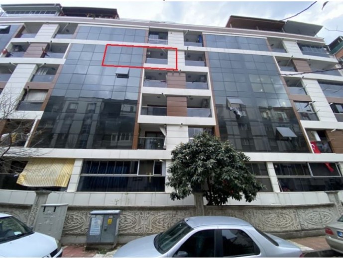 Manisa Yunusemre 83 M2 2+1 Apartman Dairesi — foto 6