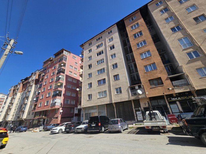 Kütahya Merkez 136.00 M2 3+1 Apartman Dairesi