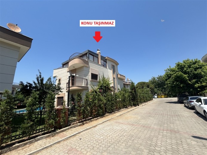 İzmir Güzelbahçe 221.00 M2 4+1 Apartman Dairesi — foto 9